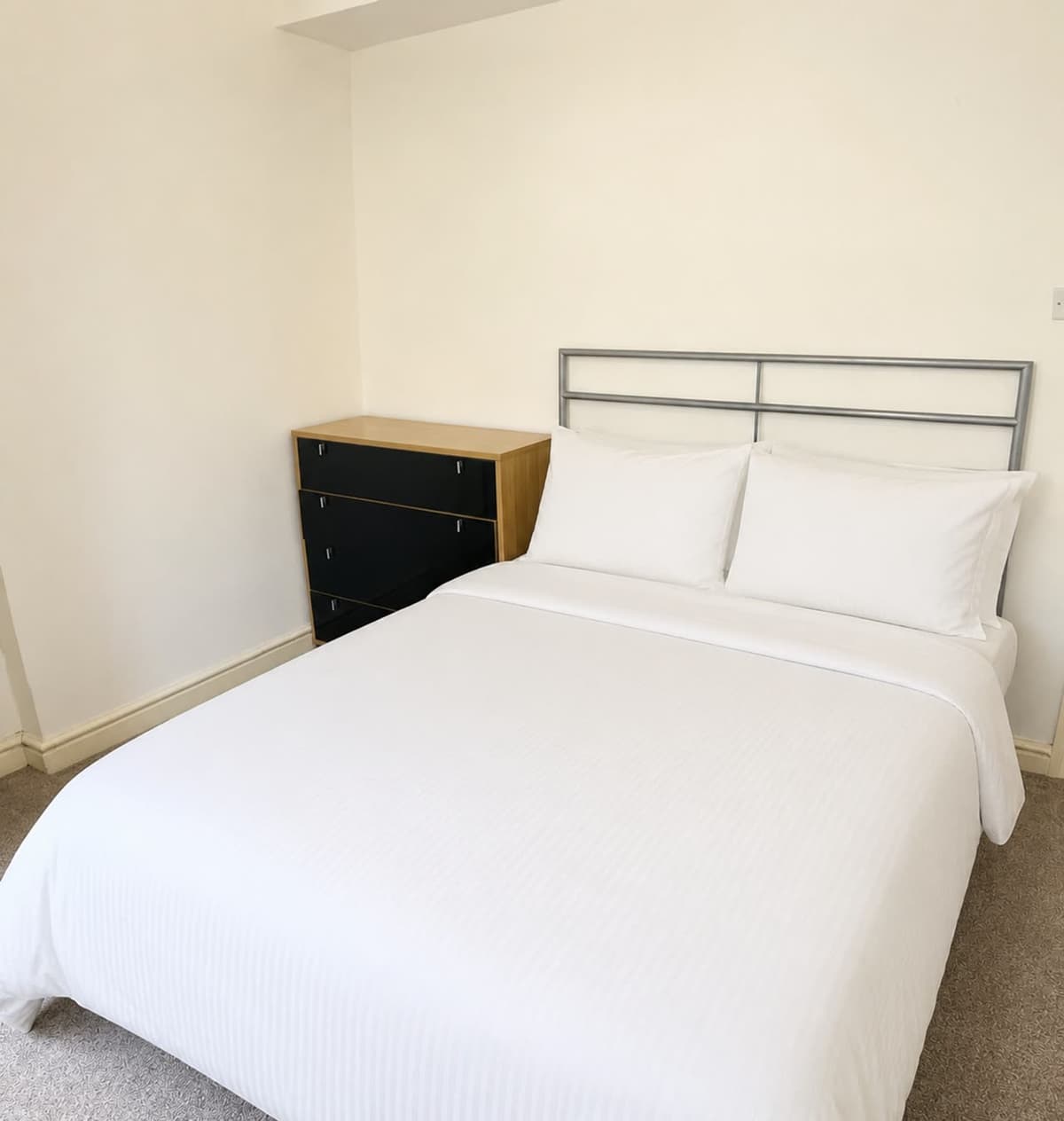 Quarto de Casal em Cricklewood, Manstone Road, NW2 3XM