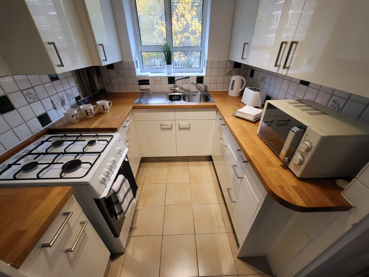 Apartamento em White City, W12 7PZ