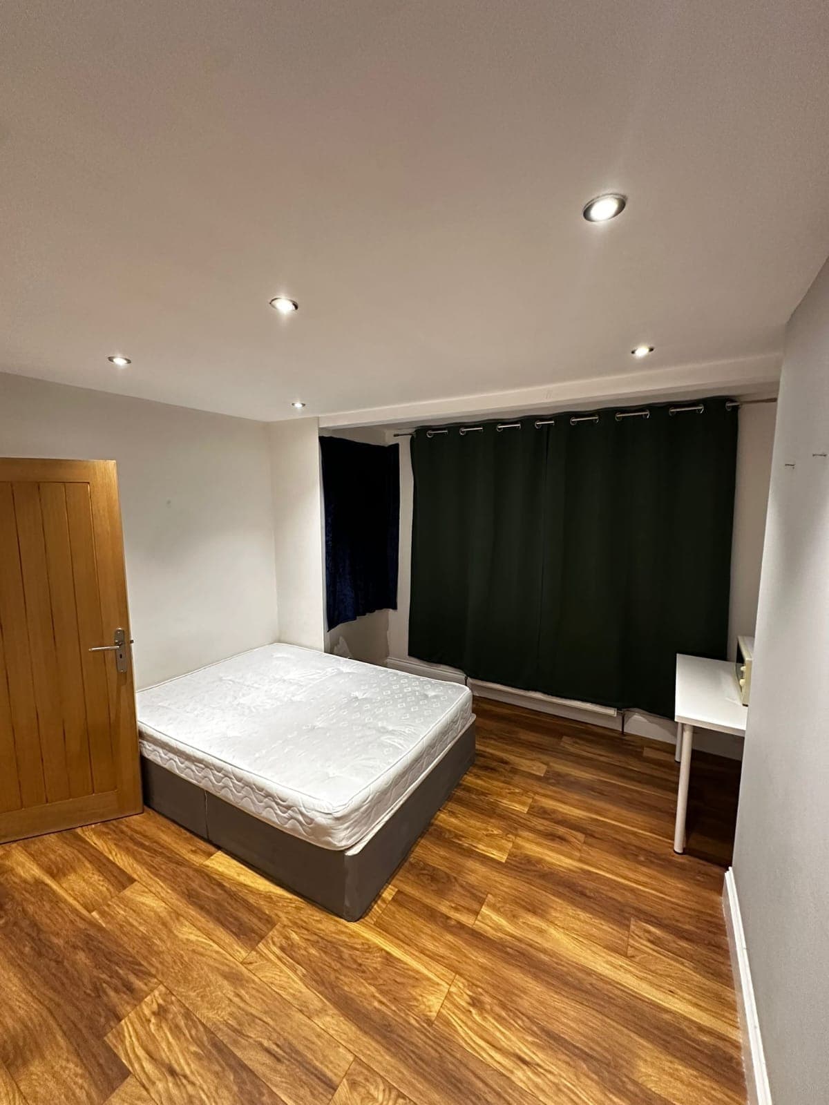 Quarto de Casal em Wembley, HA9 8QY