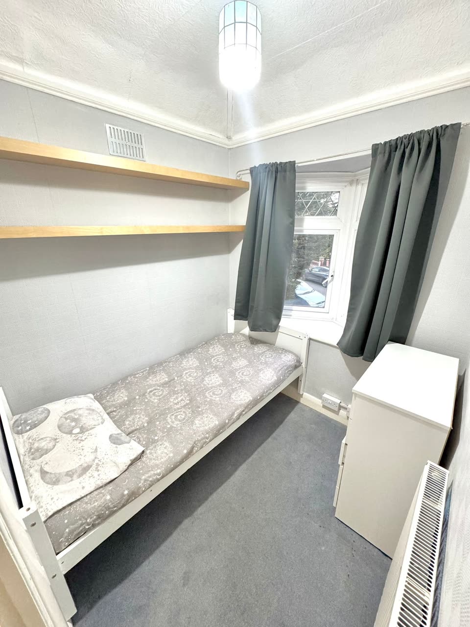 Quarto de Solteiro em Enfield, EN3 5RS