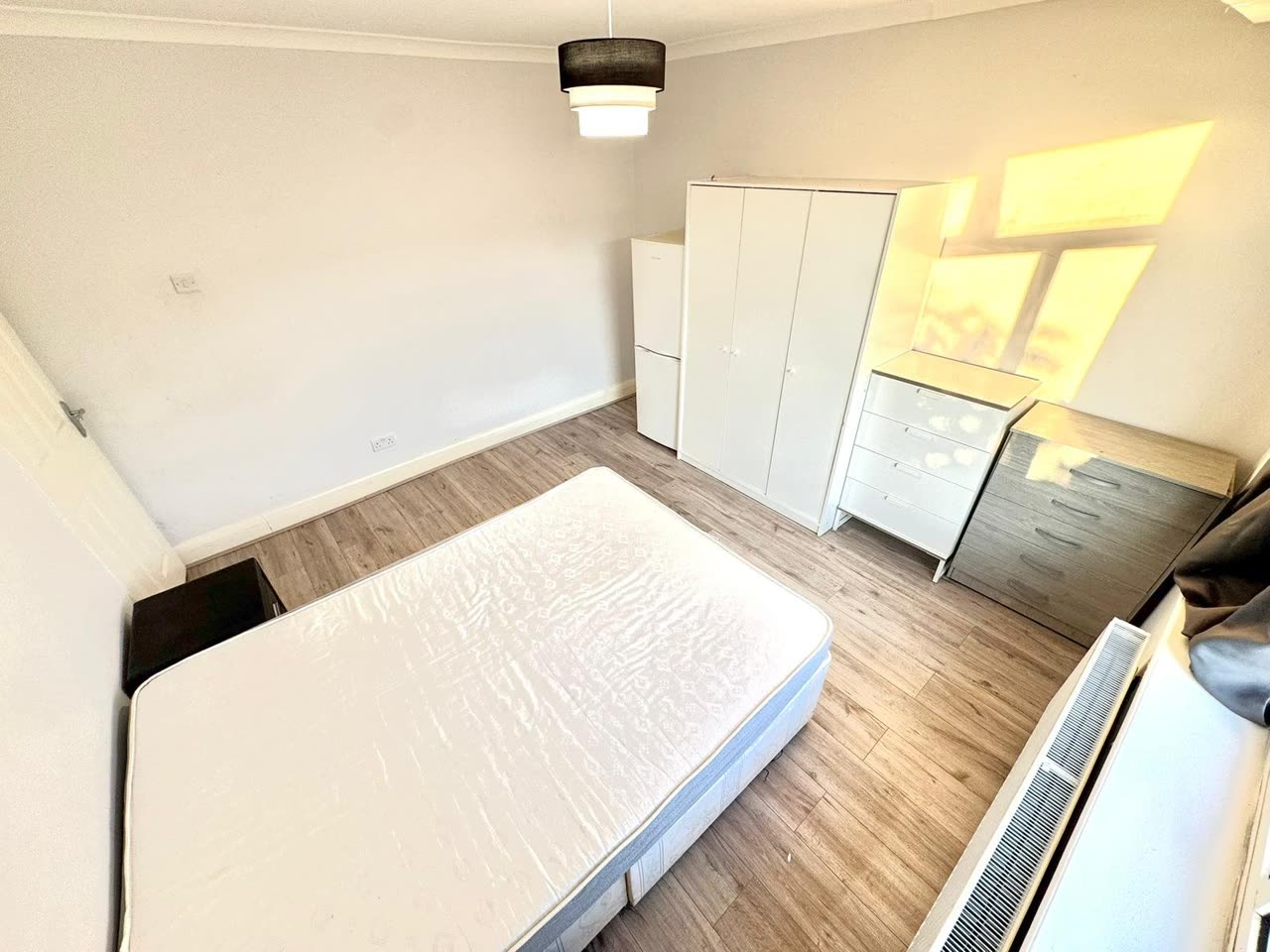Quarto de Casal em Enfield, EN3 4RN