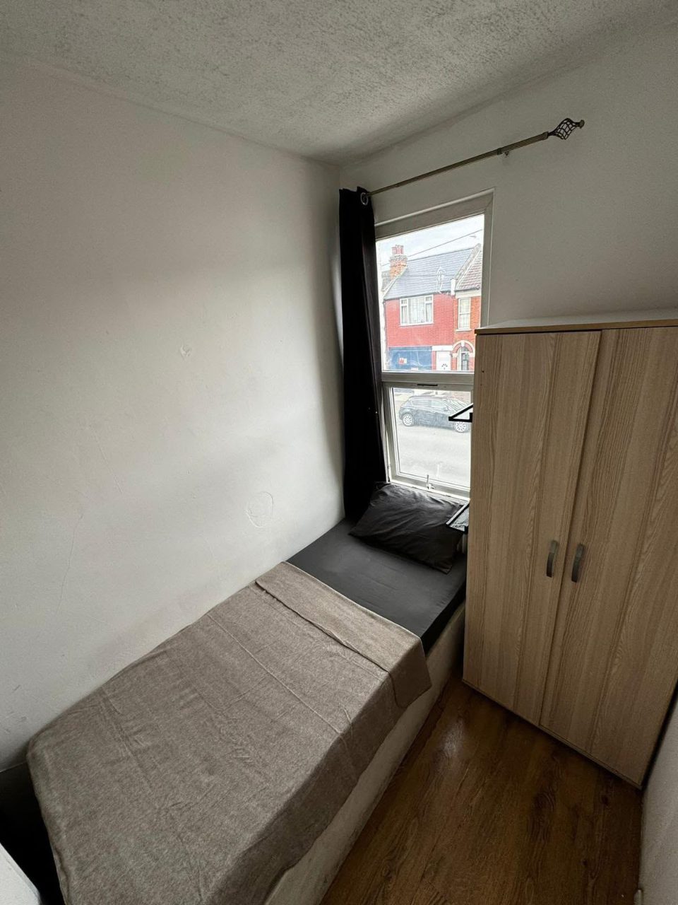 Quarto de Solteiro em Willesden Green, NW10 2ED
