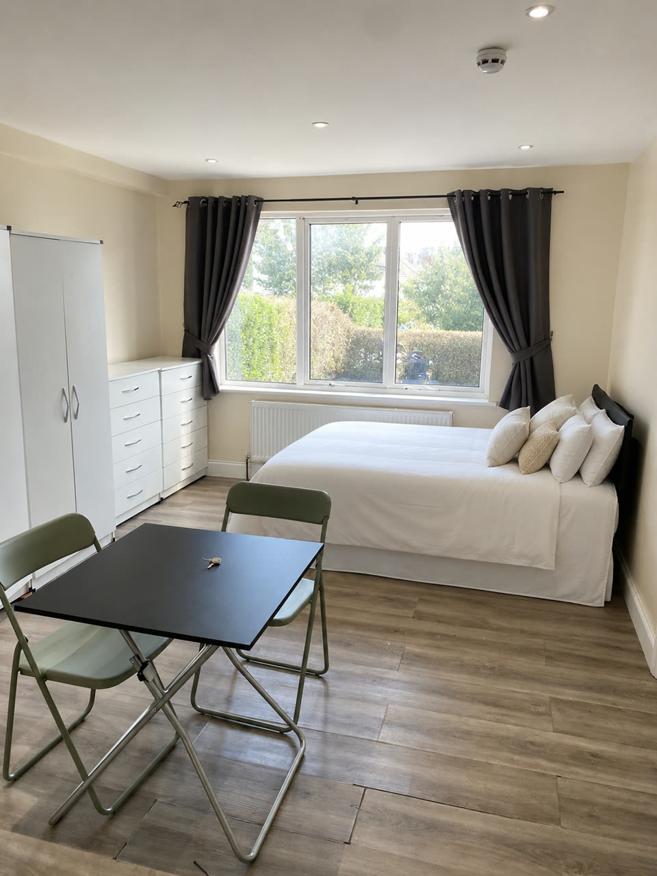 En Suite em Neasden, 10 Links Road, NW2 7LE