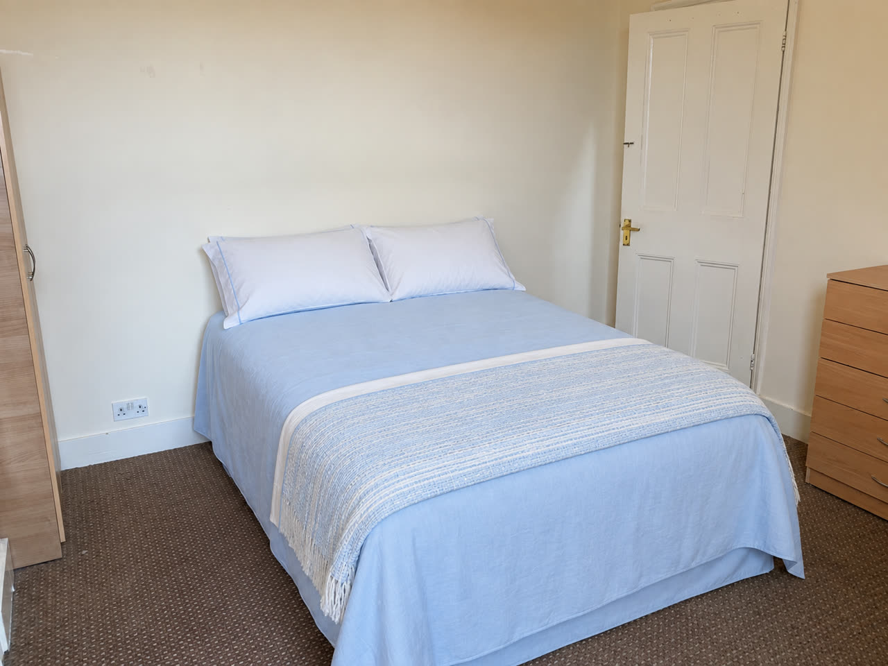 Quarto de Casal em Kensal Rise, 1 Mostyn Gardens, NW10 5QU