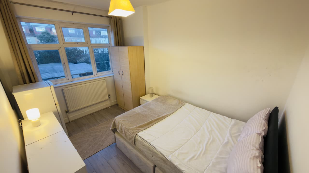 Quarto de Casal em Kensal Green, 229 Chamberlayne Road, NW10 3NX