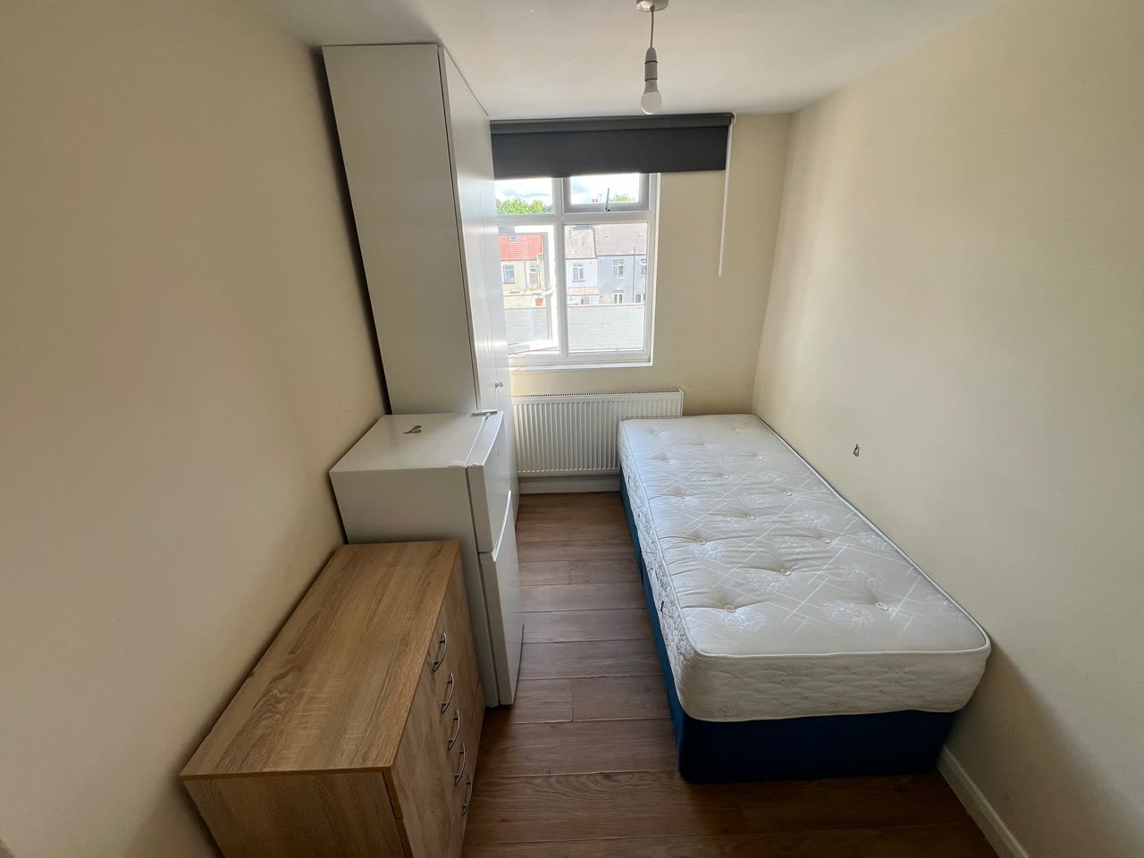 Quarto de Solteiro em Colindale, 80 Colindale Avenue, NW9 5ES