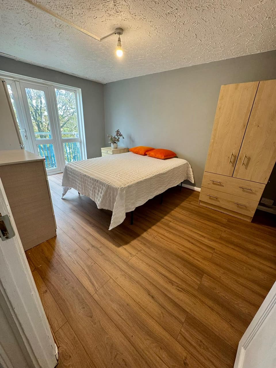 Quarto de Casal em Wood Green, N22 5RS