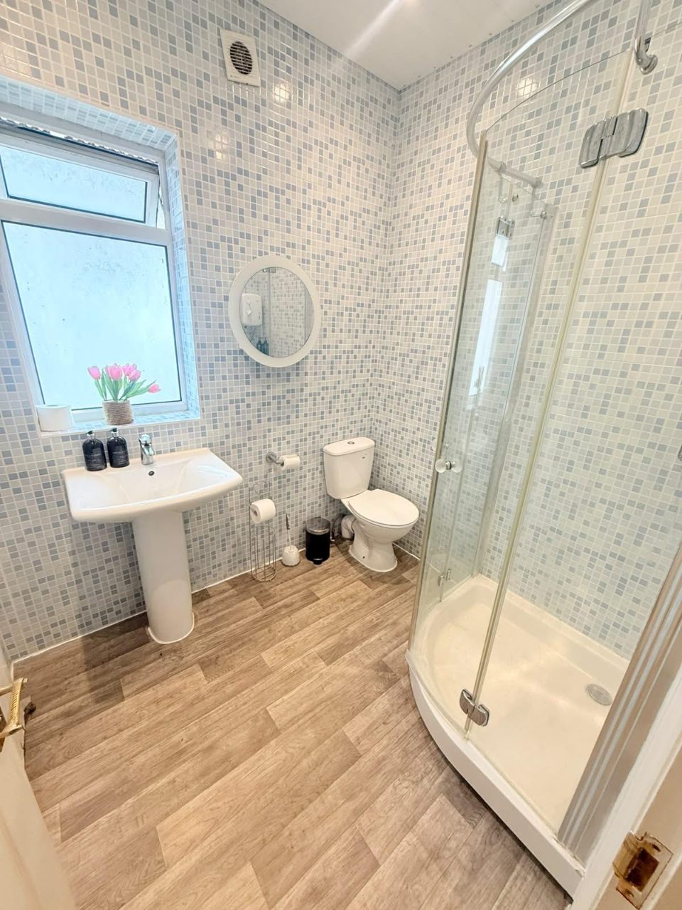 Quarto de Solteiro em Wembley Park, 29 Manor Drive, HA9 8EB