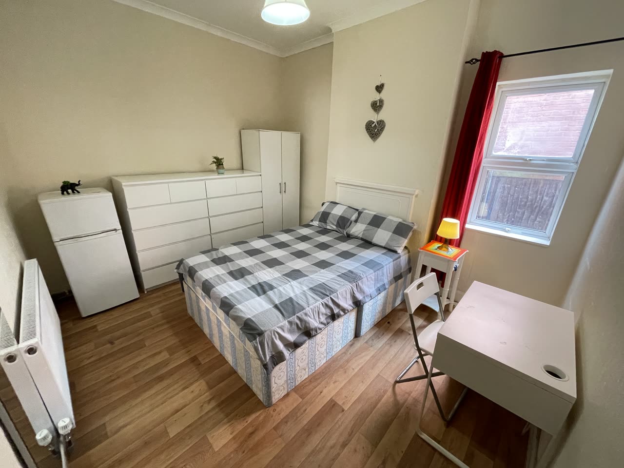 Quarto de Casal em Harlesden, 197 Harlesden Road, NW10 3SD