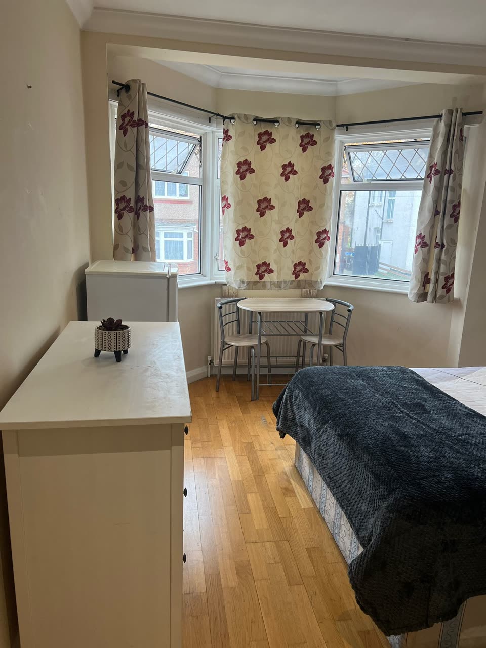 Quarto de Casal em Wembley, 15 Sylvia Gardens, HA9 6HR