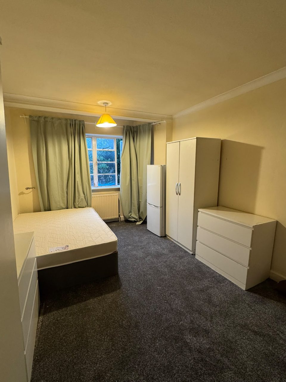 Quarto de Casal em Streatham, SW16 1EZ