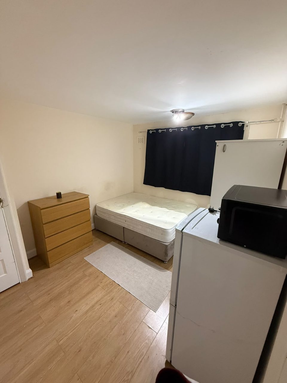 Quarto de Casal em Morden