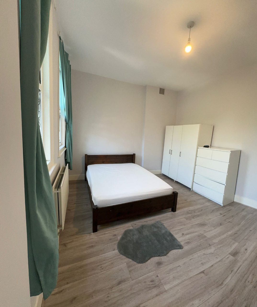 Quarto de Casal em Streahtam, Ambleside Avenue, SW16 1QE