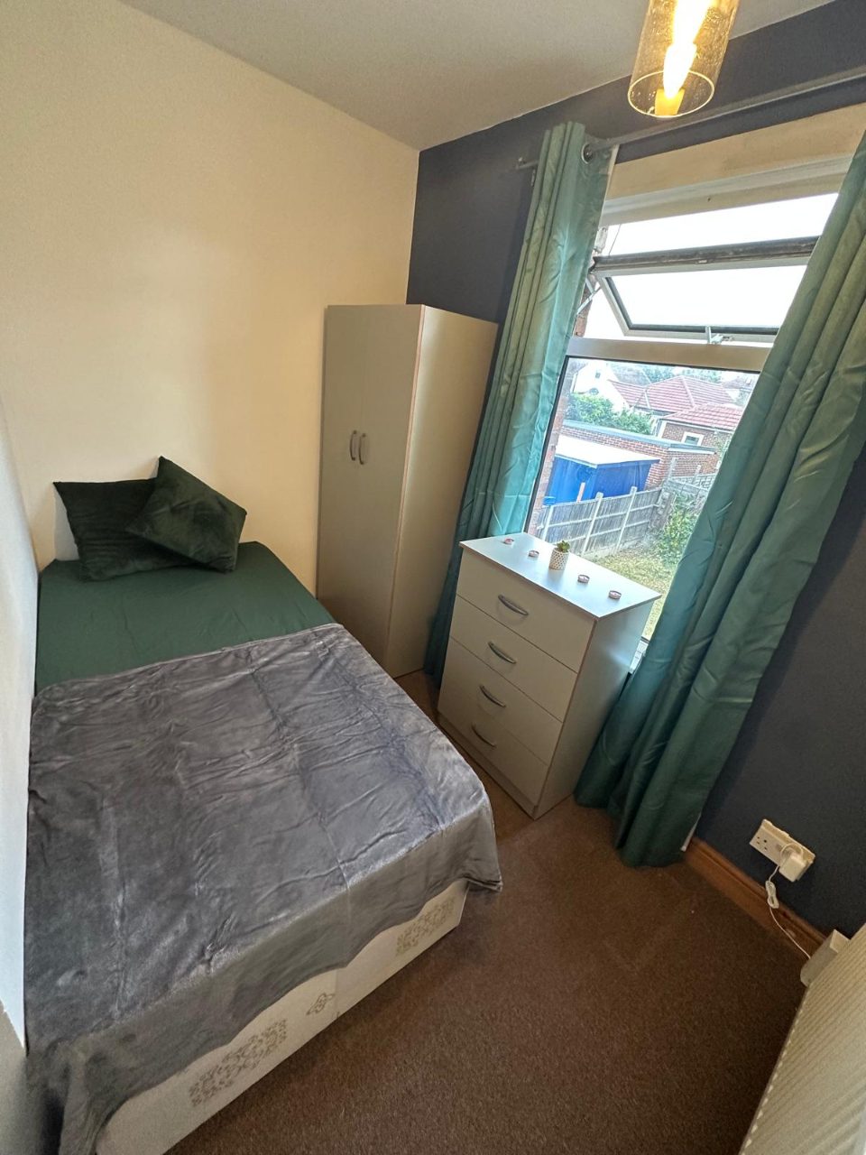 Quarto de Solteiro em North Wembley, 7 Beaumont Avenue, HA0 3BZ